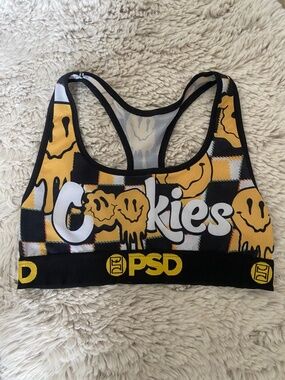 PSD cookies sports bra